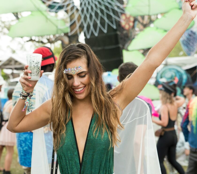 globelet-reusable-LKU2gMp_q98-unsplash